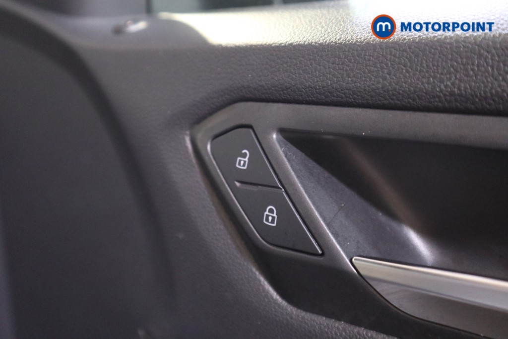 Volkswagen T-Roc Black Edition Automatic Petrol SUV - Stock Number (1536611) - 10th supplementary image
