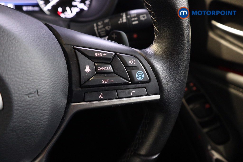 Nissan Juke Tekna Automatic Petrol SUV - Stock Number (1538828) - 4th supplementary image