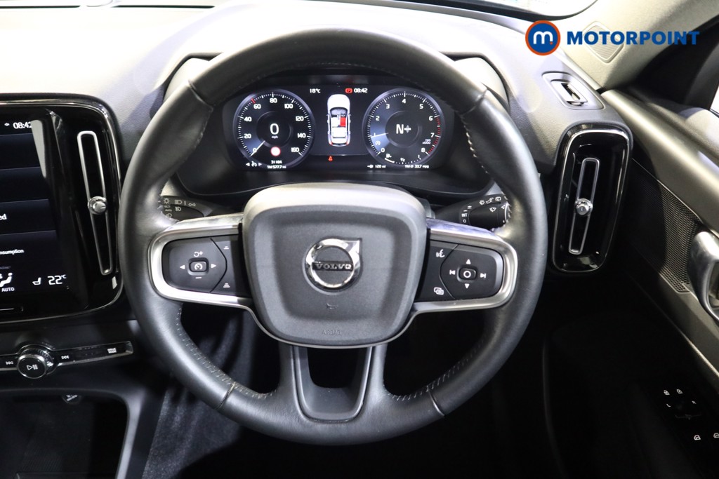 Volvo Xc40 Momentum Manual Petrol SUV - Stock Number (1539141) - 2nd supplementary image