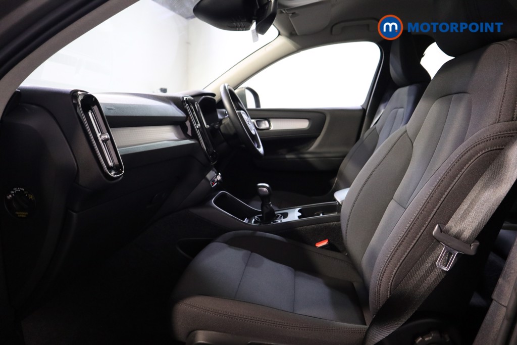 Volvo Xc40 Momentum Manual Petrol SUV - Stock Number (1539141) - 10th supplementary image