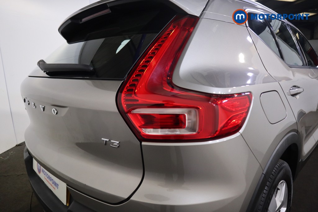 Volvo Xc40 Momentum Manual Petrol SUV - Stock Number (1539141) - 20th supplementary image
