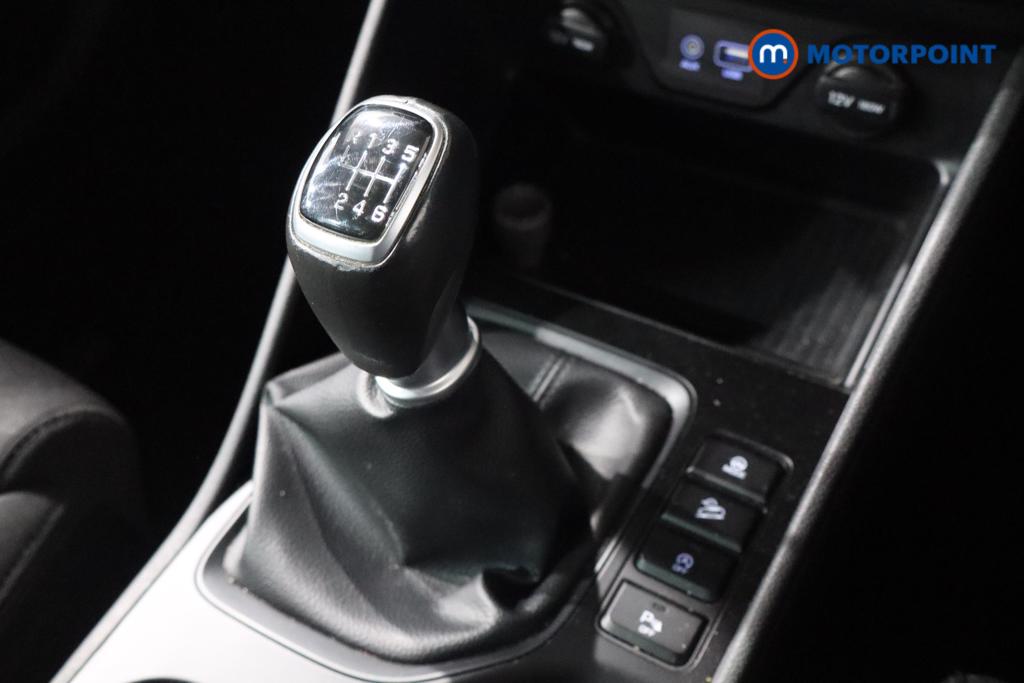 Hyundai Tucson Se Nav Manual Petrol SUV - Stock Number (1539276) - 5th supplementary image