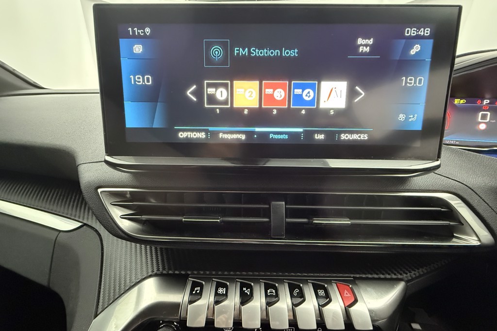 Peugeot 5008 Allure Automatic Petrol SUV - Stock Number (1539670) - 5th supplementary image