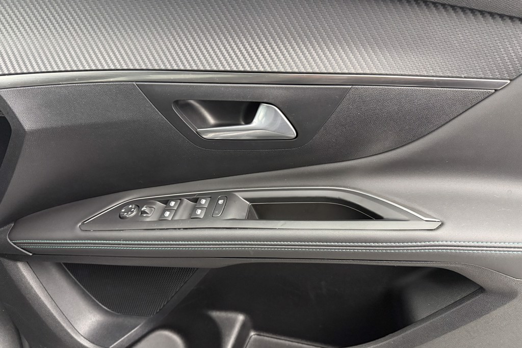 Peugeot 5008 Allure Automatic Petrol SUV - Stock Number (1539670) - 13th supplementary image