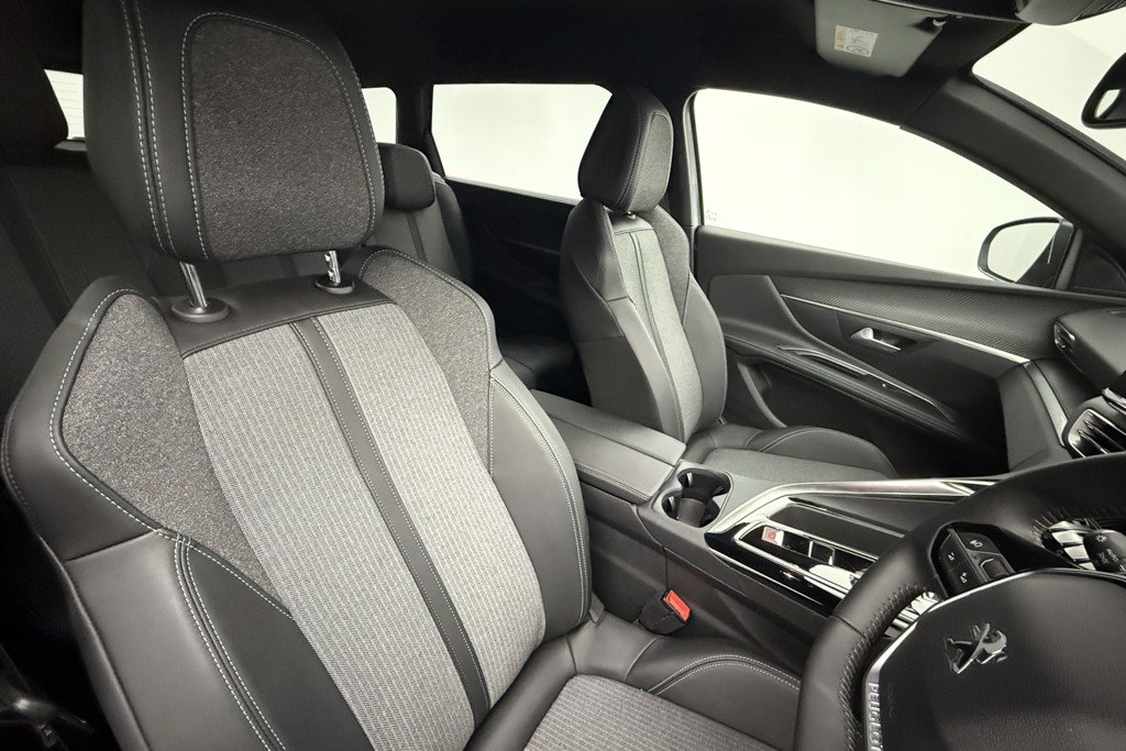 Peugeot 5008 Allure Automatic Petrol SUV - Stock Number (1539670) - 14th supplementary image