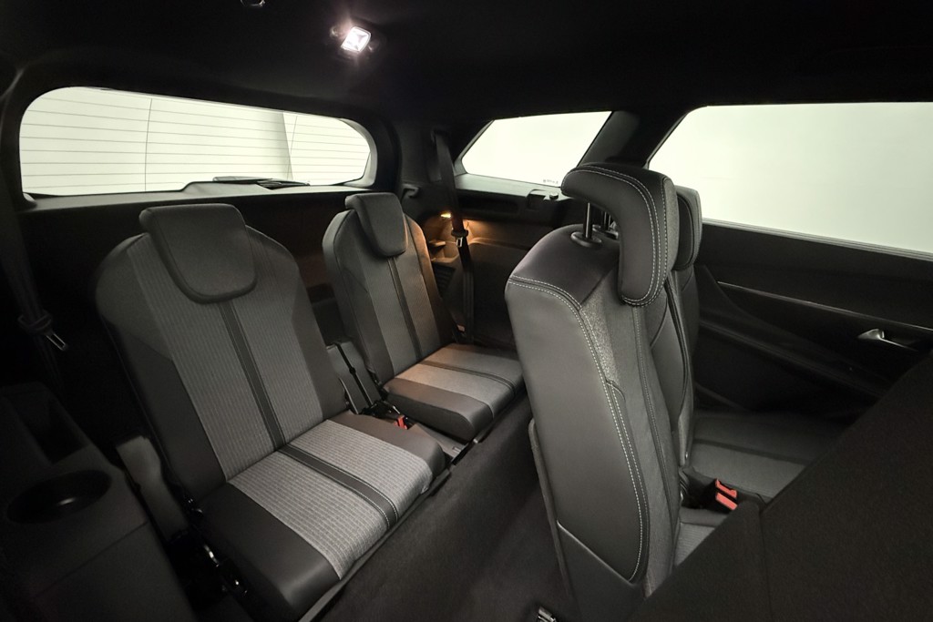 Peugeot 5008 Allure Automatic Petrol SUV - Stock Number (1539670) - 17th supplementary image