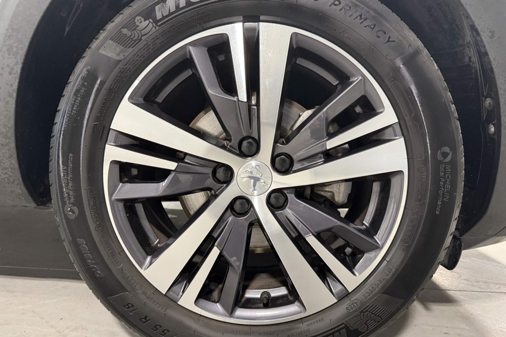 Peugeot 5008 Allure Automatic Petrol SUV - Stock Number (1539670) - 23rd supplementary image