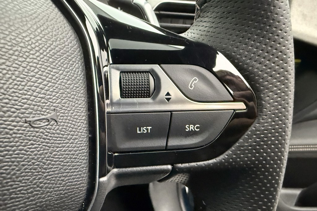 Peugeot 3008 GT Automatic Diesel SUV - Stock Number (1539703) - 4th supplementary image