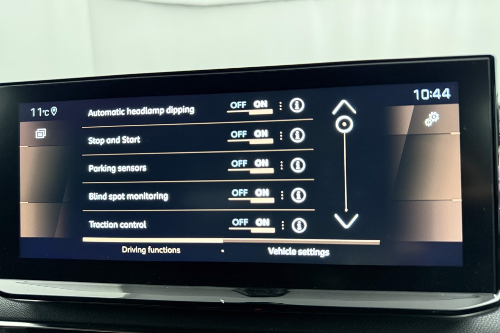 Peugeot 3008 GT Automatic Diesel SUV - Stock Number (1539703) - 9th supplementary image