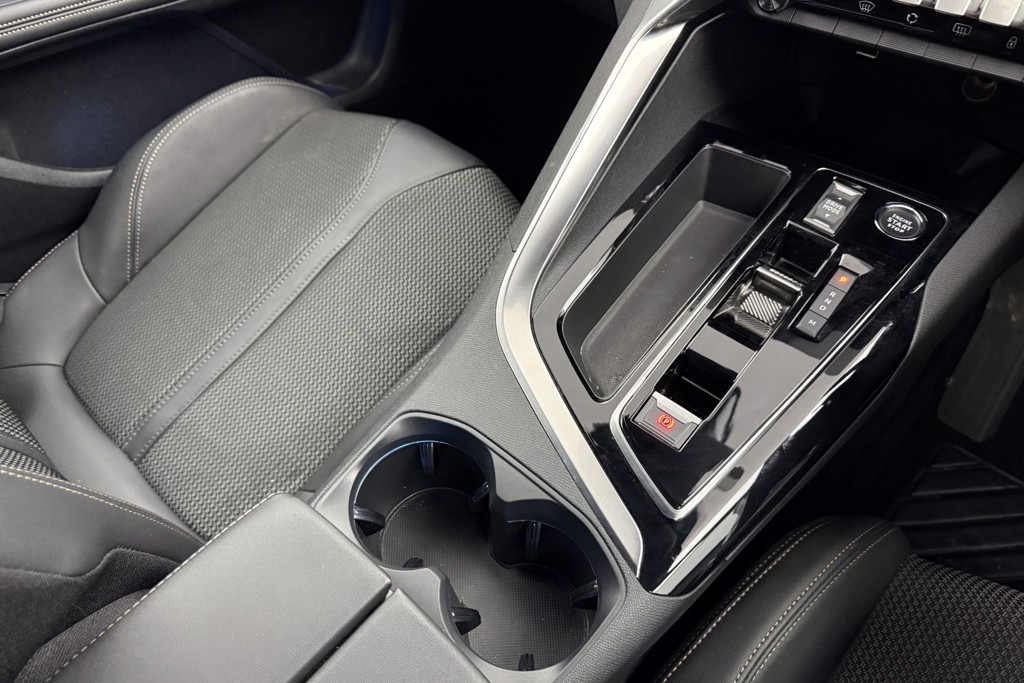 Peugeot 3008 GT Automatic Diesel SUV - Stock Number (1539703) - 14th supplementary image