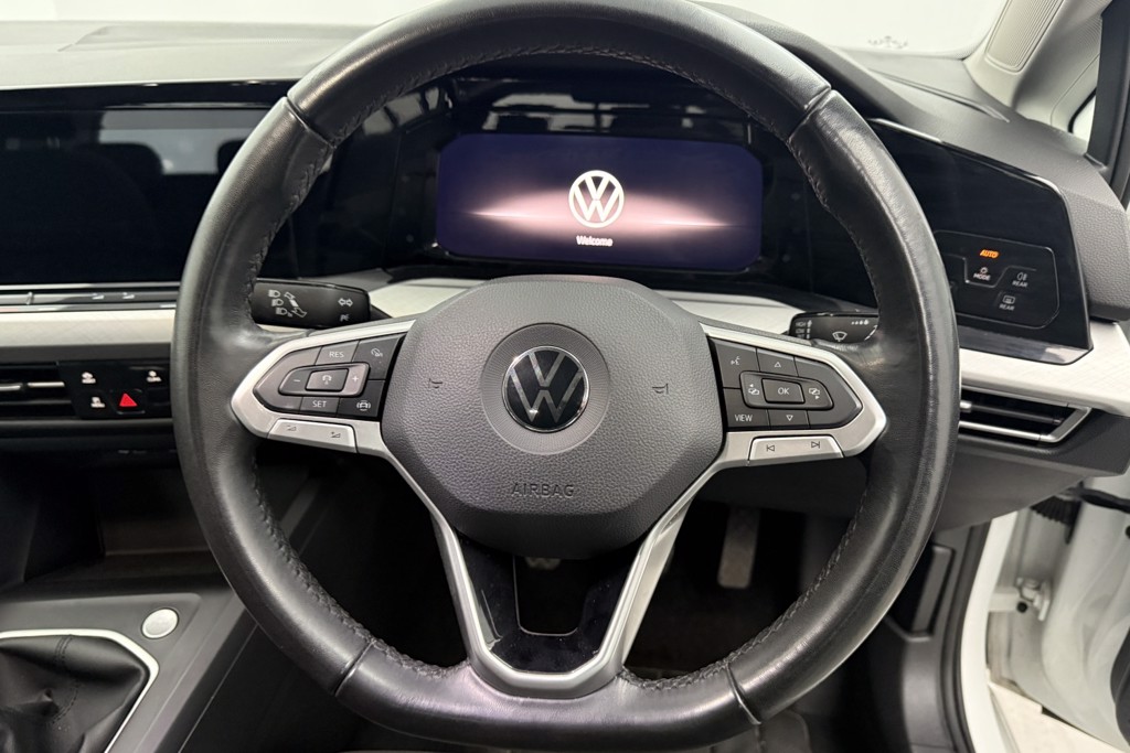 Volkswagen Golf Life Manual Petrol Hatchback - Stock Number (1541907) - 2nd supplementary image