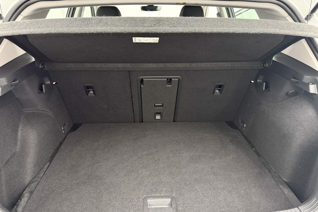 Volkswagen Golf Life Manual Petrol Hatchback - Stock Number (1541907) - 26th supplementary image