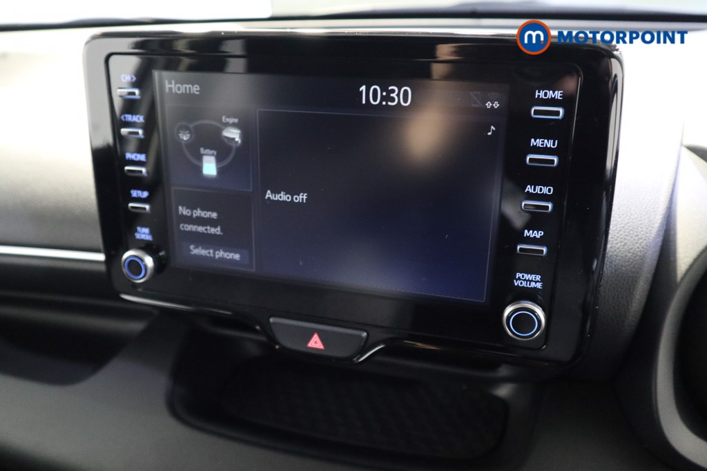 Toyota Yaris Design Automatic Petrol-Electric Hybrid Hatchback - Stock Number (1541910) - 6th supplementary image