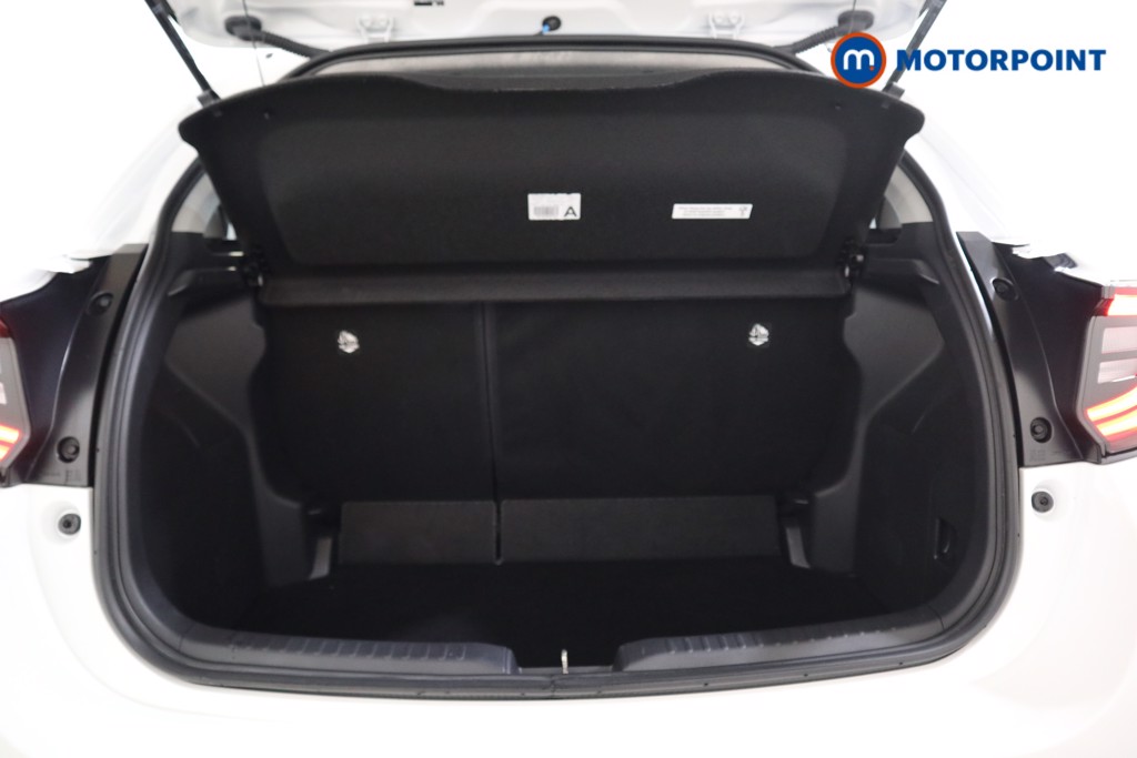 Toyota Yaris Design Automatic Petrol-Electric Hybrid Hatchback - Stock Number (1541910) - 12th supplementary image