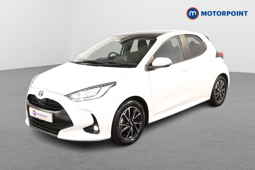 Toyota Yaris Design Automatic Petrol-Electric Hybrid Hatchback - Stock Number (1541910) - Passenger side front corner