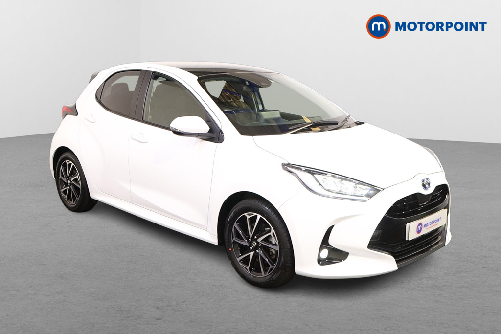 Toyota Yaris Design Automatic Petrol-Electric Hybrid Hatchback - Stock Number (1541910) - Drivers side front corner