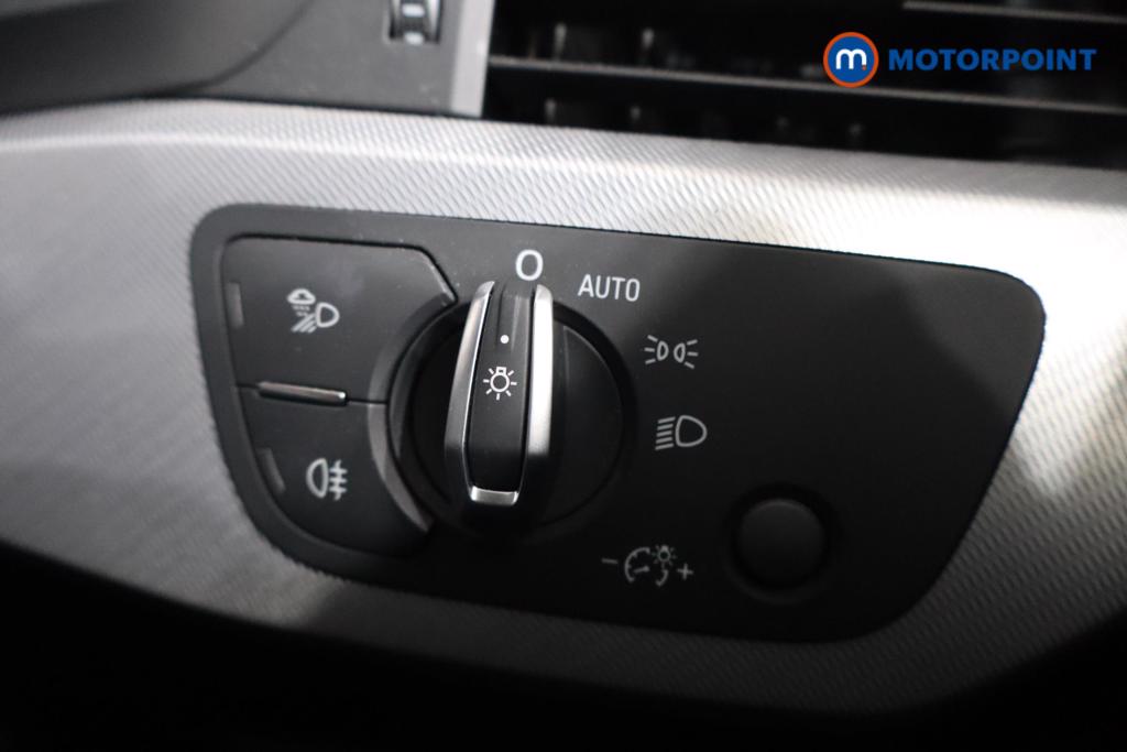 Audi A4 Technik Automatic Diesel Saloon - Stock Number (1542371) - 12th supplementary image