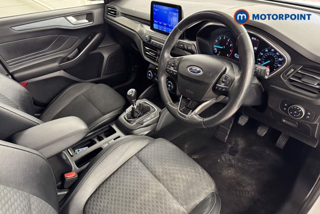 Ford Focus Titanium X Manual Petrol Hatchback - Stock Number (1542597) - 6th supplementary image