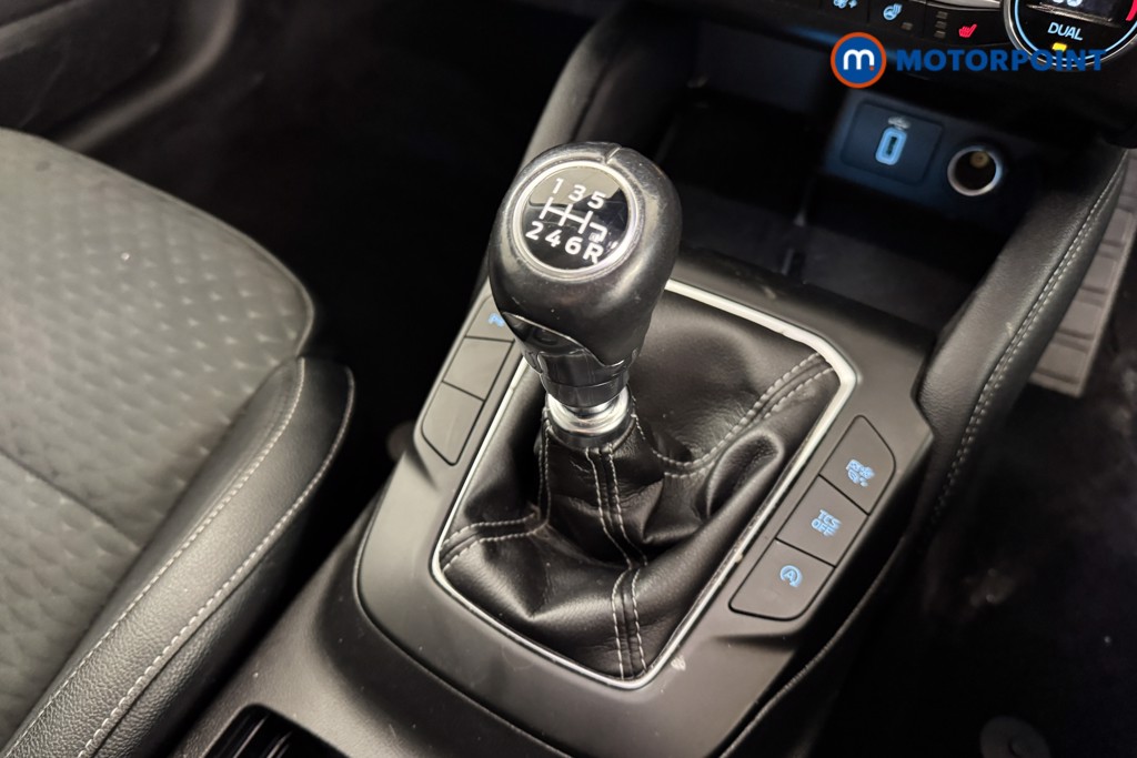 Ford Focus Titanium X Manual Petrol Hatchback - Stock Number (1542597) - 9th supplementary image