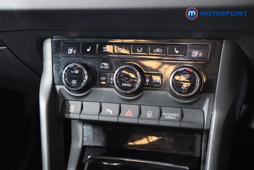 Skoda Karoq Sport Line Automatic Petrol SUV - Stock Number (1542783) - 4th supplementary image