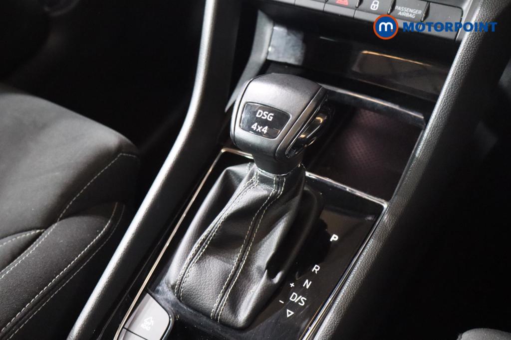 Skoda Karoq Sport Line Automatic Petrol SUV - Stock Number (1542783) - 6th supplementary image