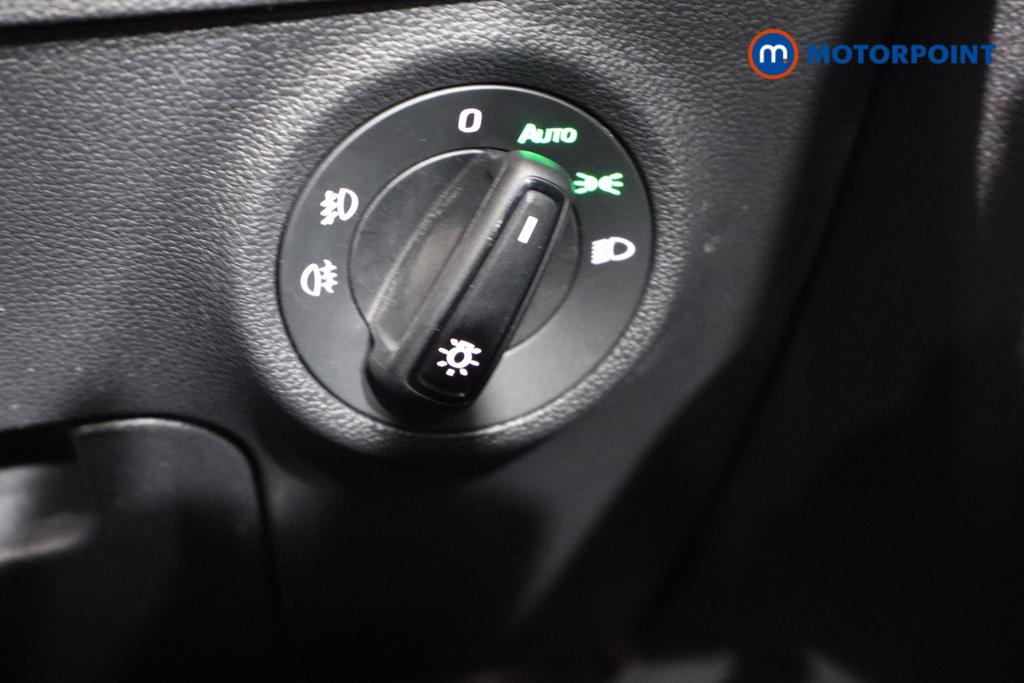 Skoda Karoq Sport Line Automatic Petrol SUV - Stock Number (1542783) - 11th supplementary image