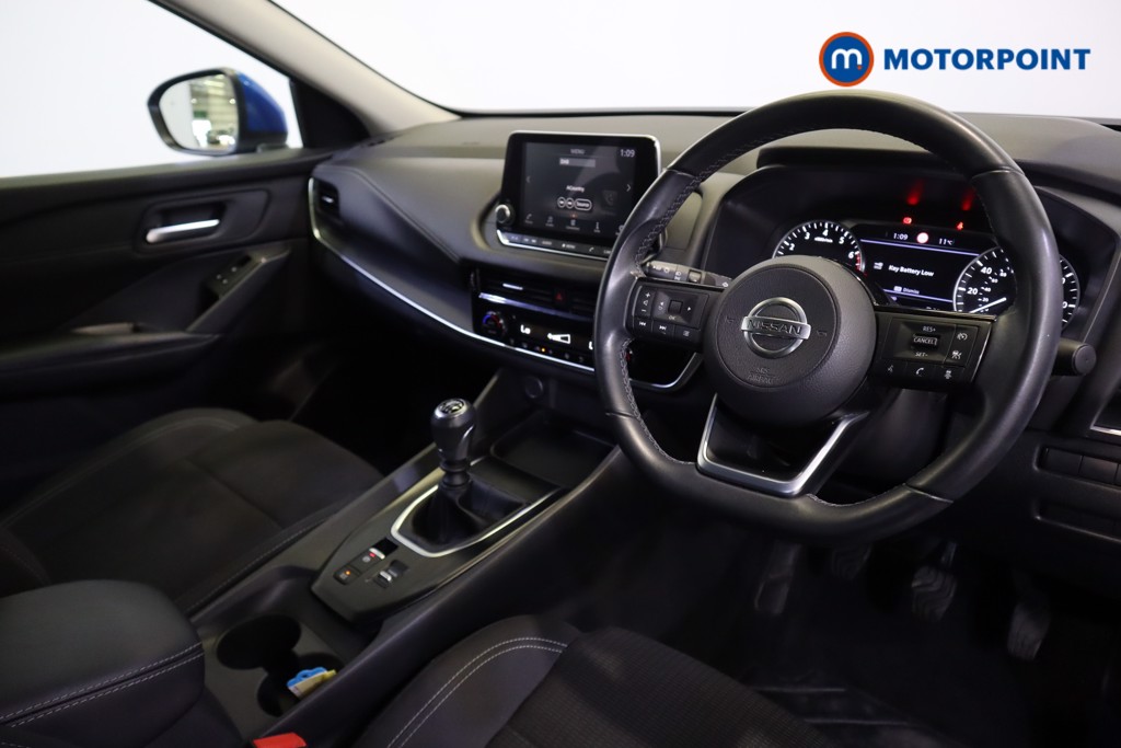 Nissan Qashqai Acenta Premium Manual Petrol SUV - Stock Number (1542913) - 1st supplementary image