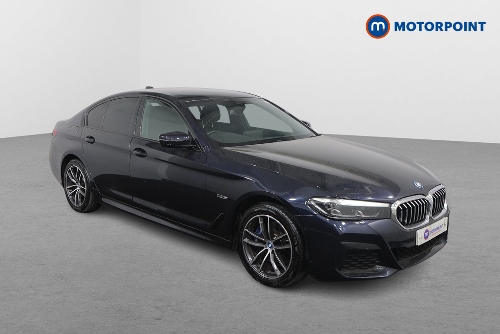 BMW 5 Series M Sport Automatic Petrol Plug-In Hybrid Saloon - Stock Number (1543725) - Drivers side front corner