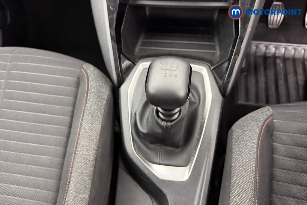 Peugeot 2008 Active Premium Manual Petrol SUV - Stock Number (1543763) - 12th supplementary image