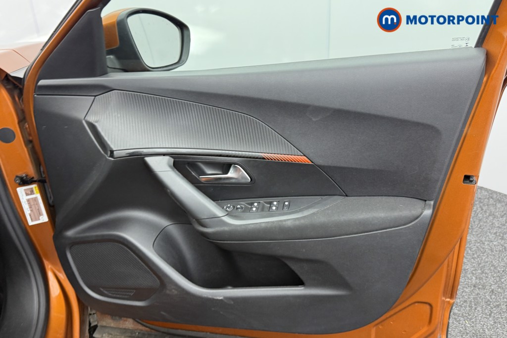Peugeot 2008 Active Premium Manual Petrol SUV - Stock Number (1543763) - 17th supplementary image