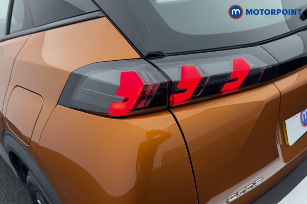 Peugeot 2008 Active Premium Manual Petrol SUV - Stock Number (1543763) - 23rd supplementary image