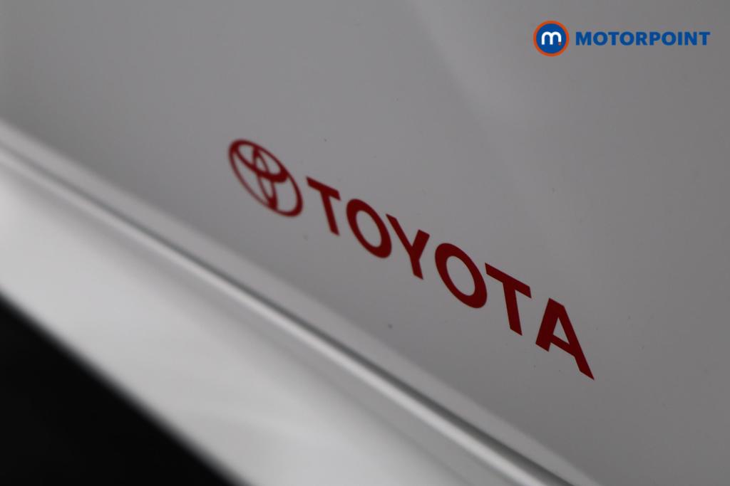 Toyota Yaris Icon Automatic Petrol-Electric Hybrid Hatchback - Stock Number (1543806) - 25th supplementary image