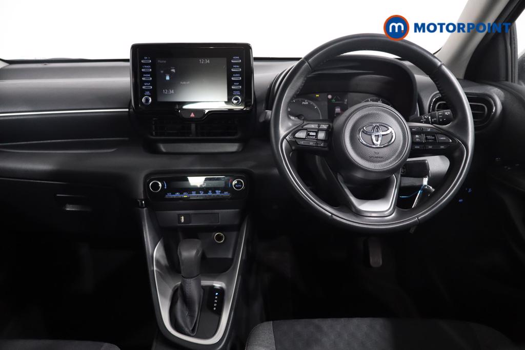 Toyota Yaris Icon Automatic Petrol-Electric Hybrid Hatchback - Stock Number (1543806) - 1st supplementary image