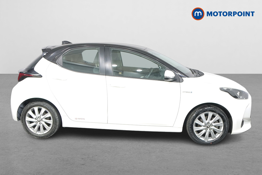 Toyota Yaris Icon Automatic Petrol-Electric Hybrid Hatchback - Stock Number (1543806) - Drivers side