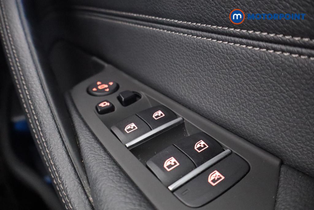 BMW 5 Series M Sport Automatic Petrol Plug-In Hybrid Estate - Stock Number (1543844) - 12th supplementary image