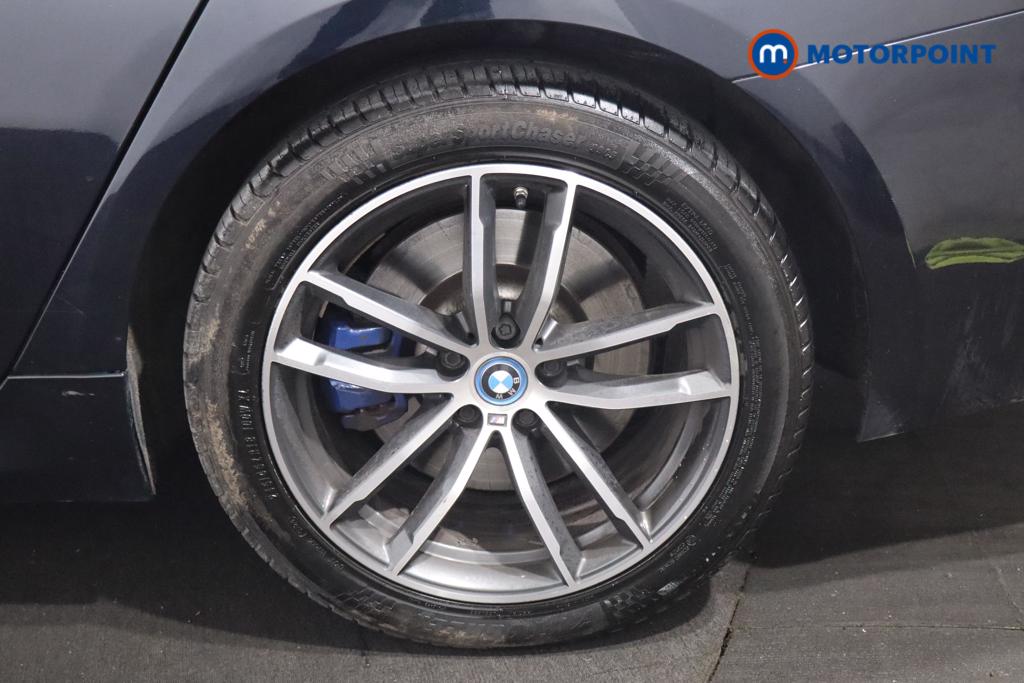 BMW 5 Series M Sport Automatic Petrol Plug-In Hybrid Estate - Stock Number (1543844) - 23rd supplementary image