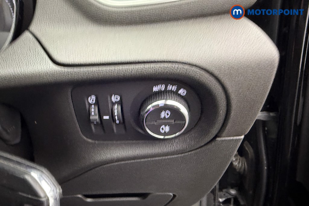 Vauxhall Grandland X Business Edition Nav Manual Diesel SUV - Stock Number (1543901) - 16th supplementary image