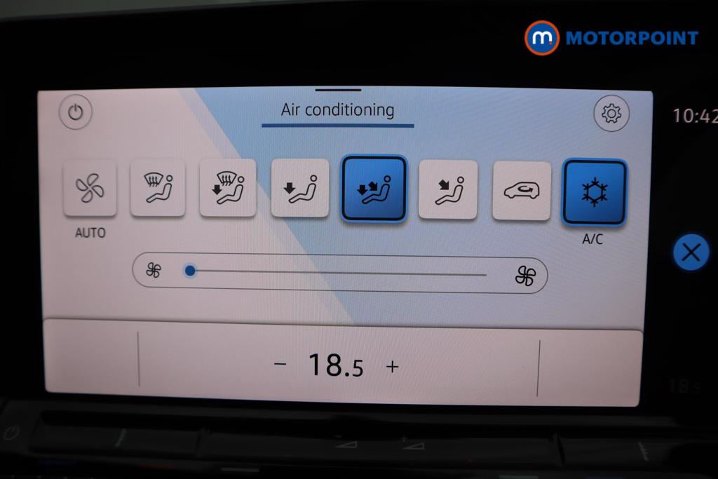 Volkswagen Golf R-Line Manual Petrol Hatchback - Stock Number (1543910) - 16th supplementary image