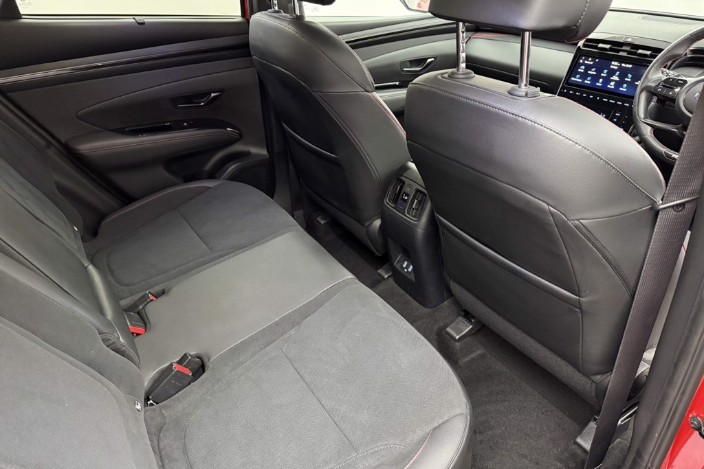 Hyundai Tucson N Line S Automatic Petrol-Electric Hybrid SUV - Stock Number (1543978) - 25th supplementary image