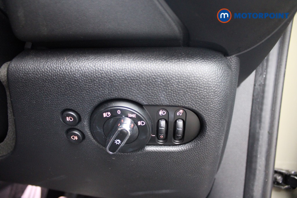 Mini Hatchback Cooper Sport Manual Petrol Hatchback - Stock Number (1544664) - 13th supplementary image