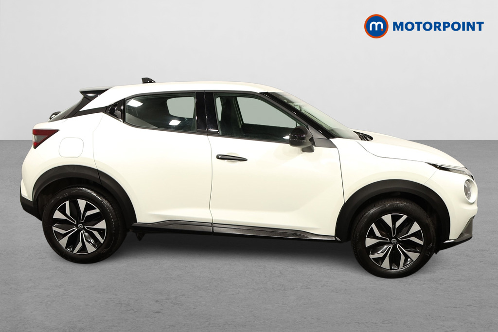 Nissan Juke Acenta Premium Automatic Petrol SUV - Stock Number (1544776) - Drivers side