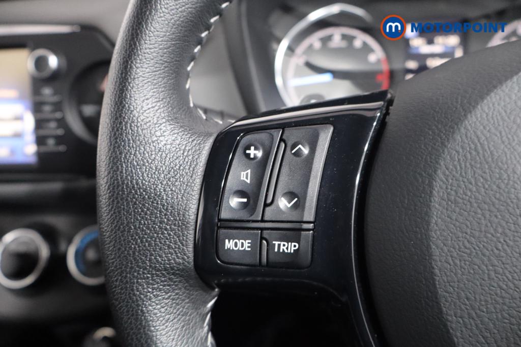 Toyota Yaris Icon Tech Automatic Petrol Hatchback - Stock Number (1545116) - 6th supplementary image