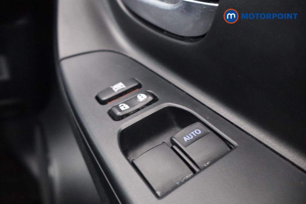 Toyota Yaris Icon Tech Automatic Petrol Hatchback - Stock Number (1545116) - 12th supplementary image