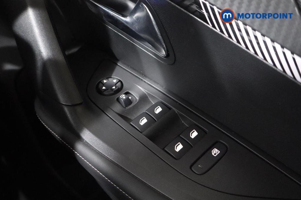Peugeot 2008 Allure Manual Petrol SUV - Stock Number (1545180) - 9th supplementary image