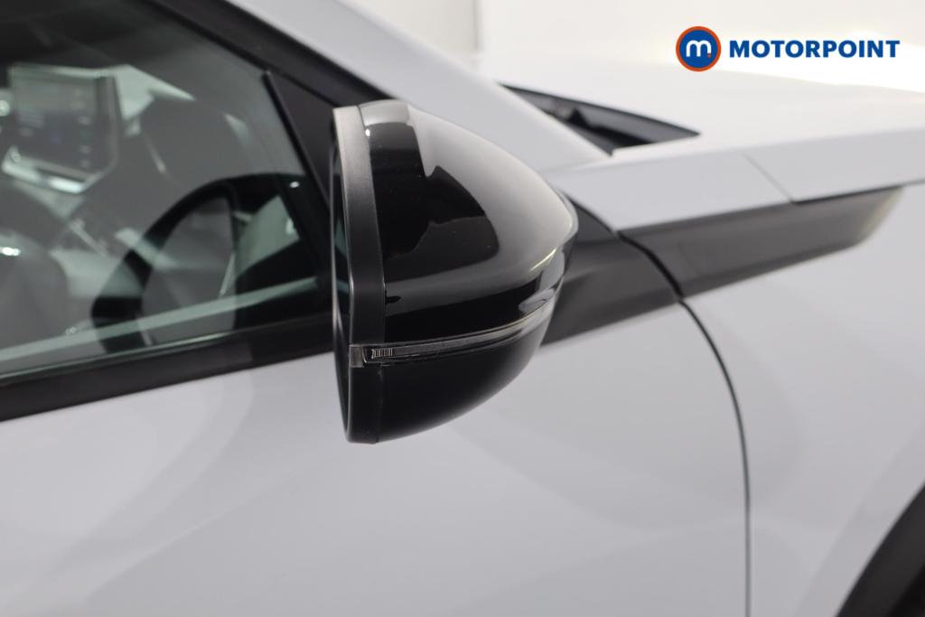 Peugeot 2008 Allure Manual Petrol SUV - Stock Number (1545180) - 12th supplementary image