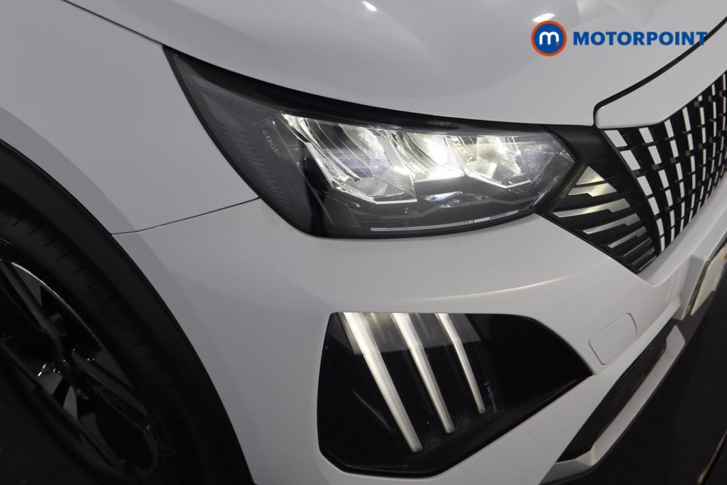 Peugeot 2008 Allure Manual Petrol SUV - Stock Number (1545180) - 13th supplementary image