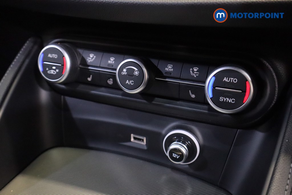 Alfa Romeo Stelvio Veloce Automatic Petrol SUV - Stock Number (1545319) - 20th supplementary image