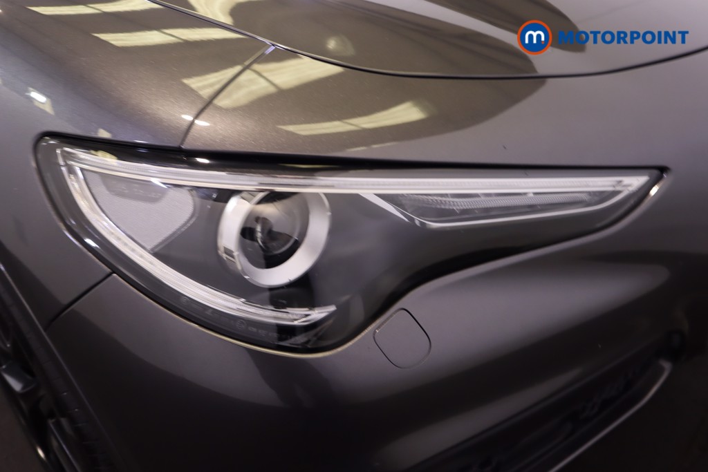 Alfa Romeo Stelvio Veloce Automatic Petrol SUV - Stock Number (1545319) - 24th supplementary image