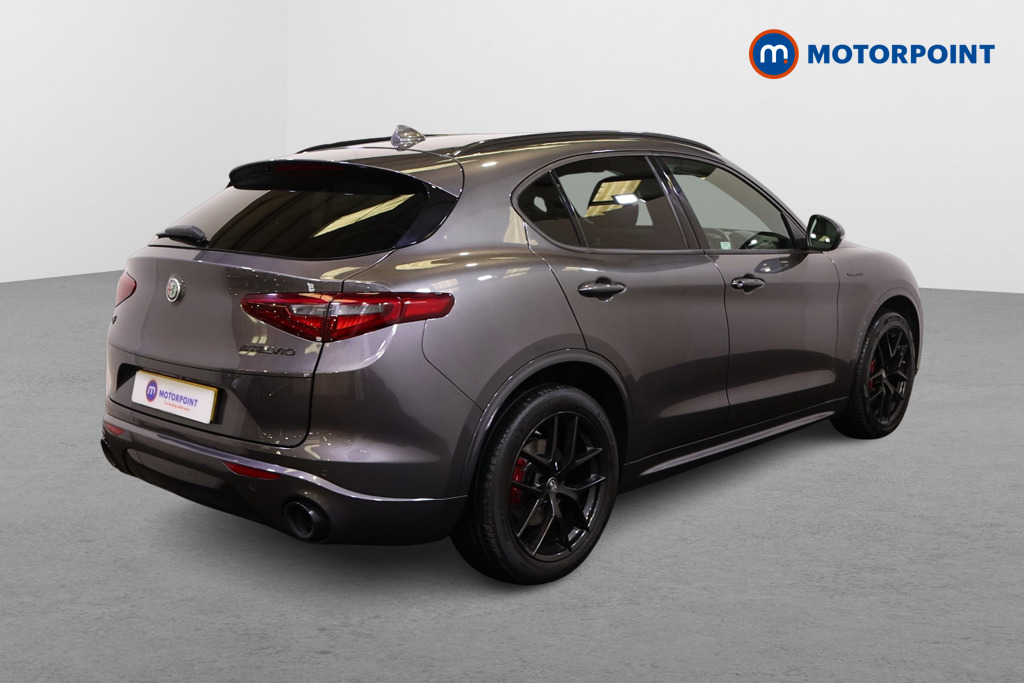 Alfa Romeo Stelvio Veloce Automatic Petrol SUV - Stock Number (1545319) - Drivers side rear corner