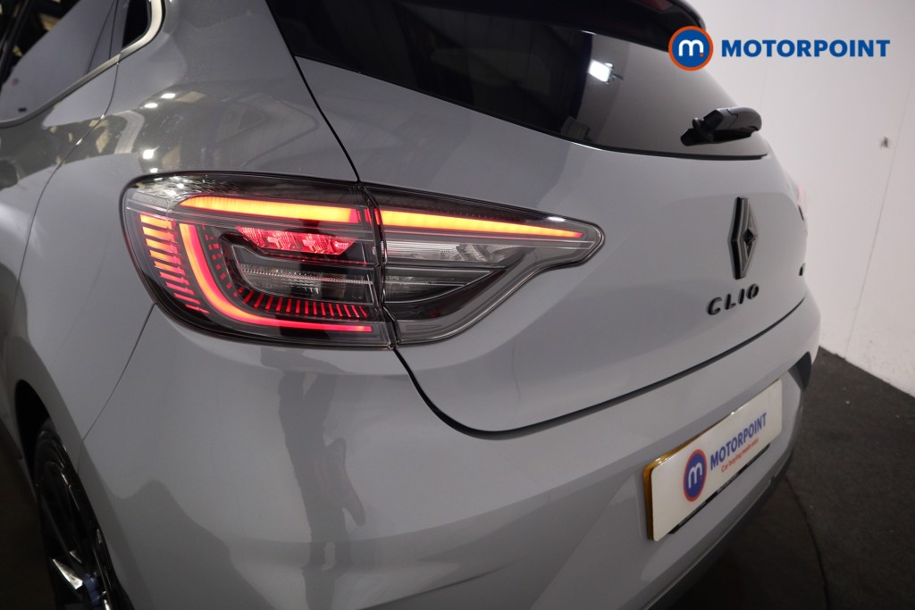 Renault Clio Esprit Alpine Automatic Petrol-Electric Hybrid Hatchback - Stock Number (1545323) - 21st supplementary image